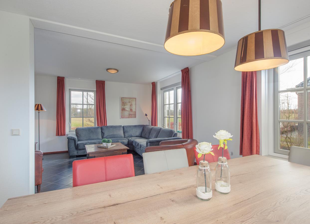 Roompot Buitenplaats De Hildenberg Appelscha Bilik gambar