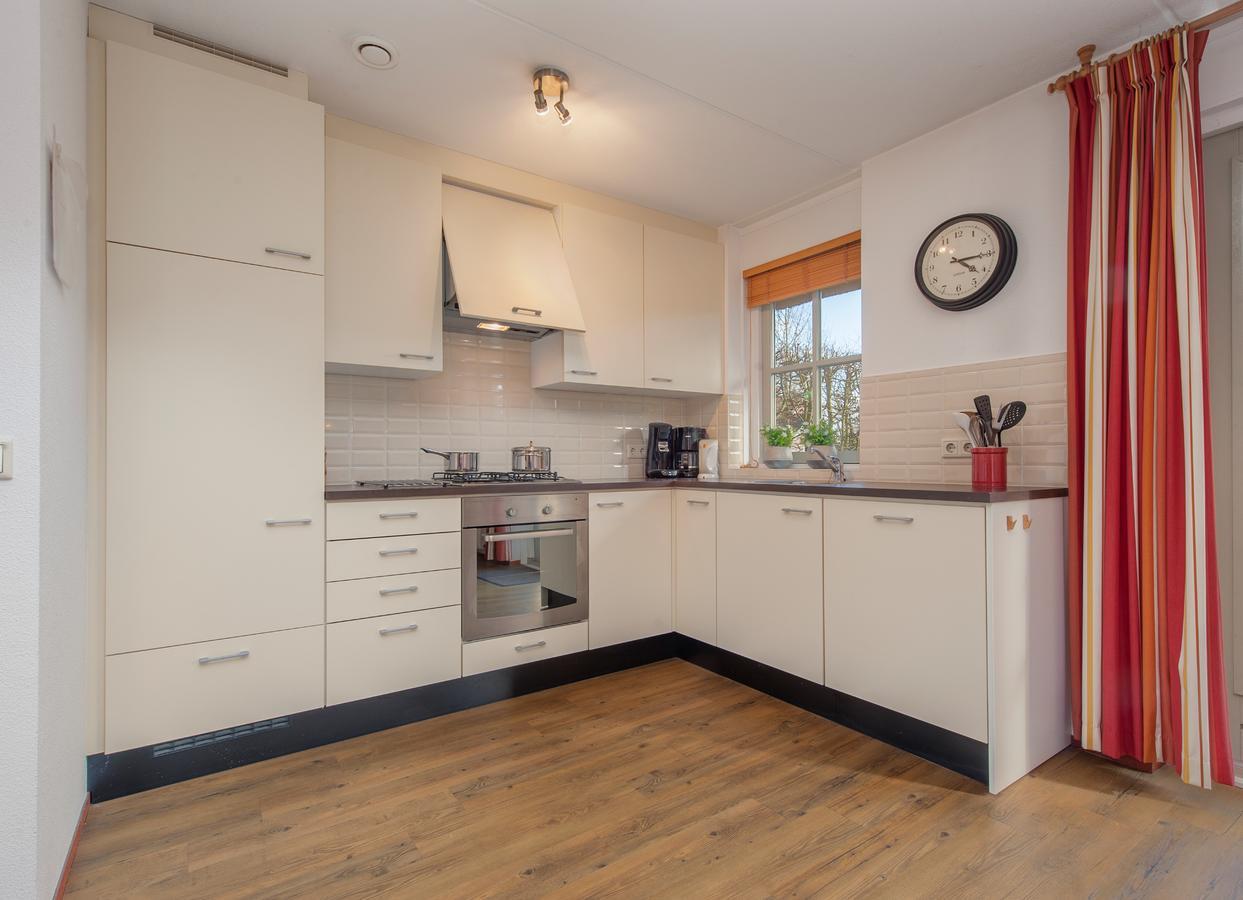 Roompot Buitenplaats De Hildenberg Appelscha Bilik gambar